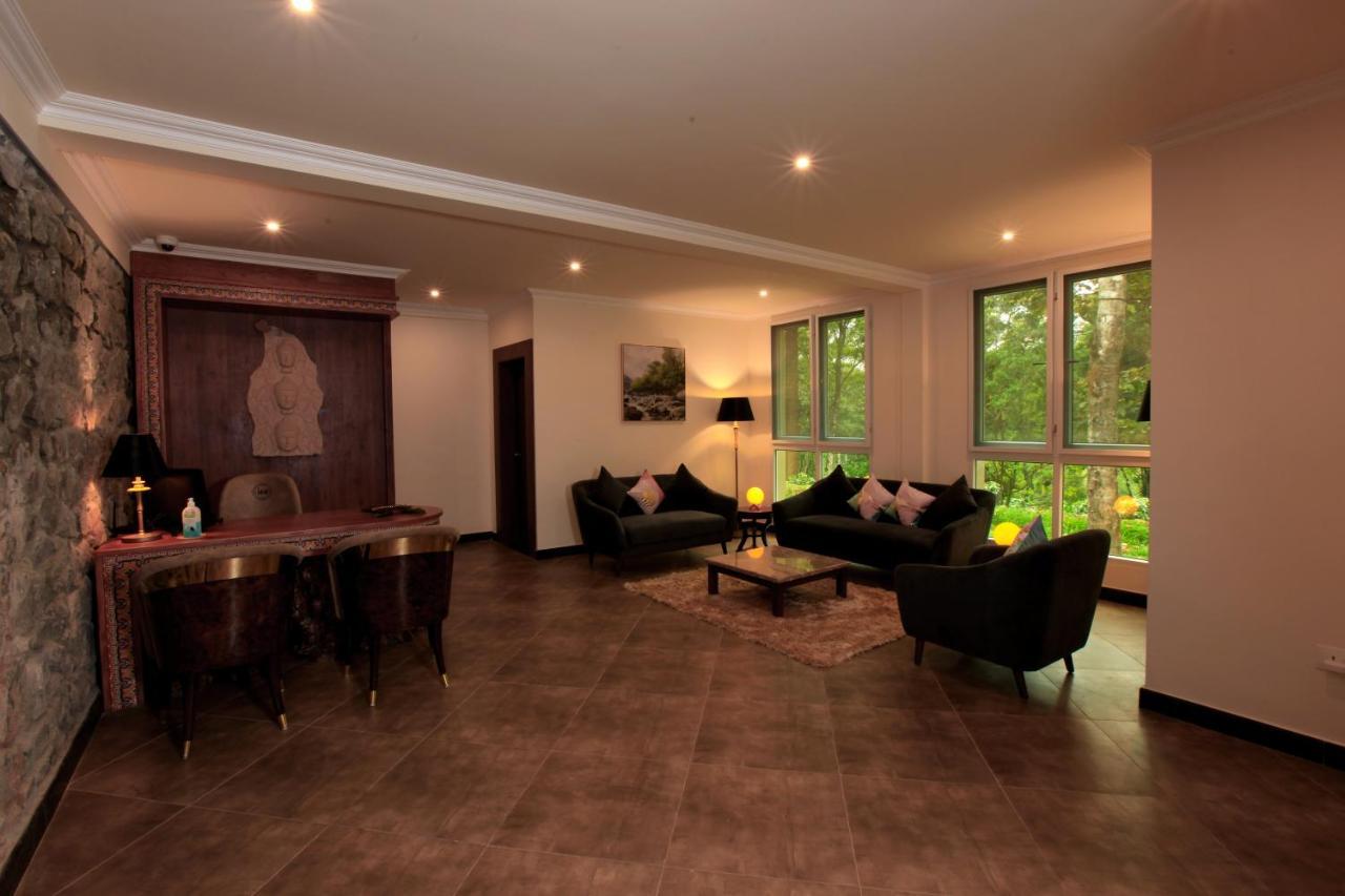Montrose Golf Resort And Spa - Coorg Jambur Buitenkant foto